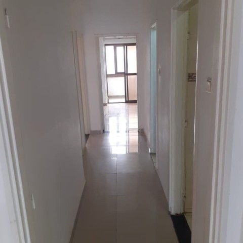 Venda APTO T3 limpo, cidade. Felimvis prnt