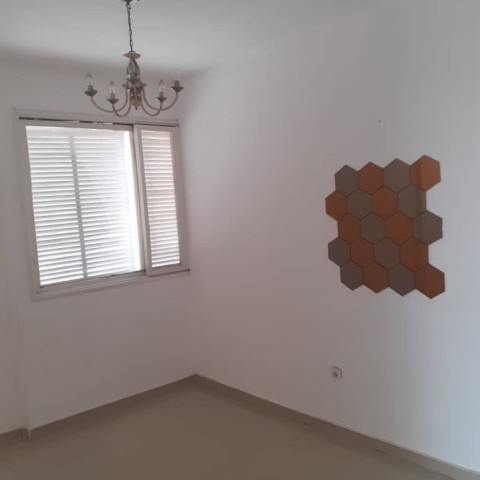 Venda APTO T3 limpo, cidade. Felimvis prnt