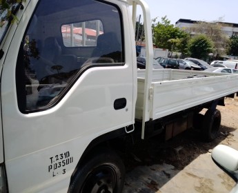 A venda Carrinha jac gvrndr