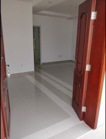 Venda ARRENDA-SE MORADIA T4 DUPLEX - CONDOMÍNIO RESIDENCIAL KASSAMA