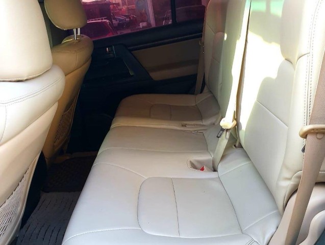 Venda TOYOTA GXR brown Lcar