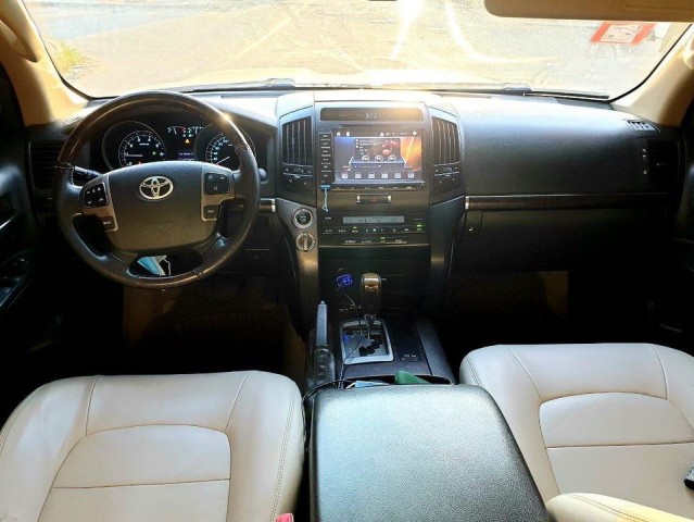 Venda TOYOTA GXR brown Lcar