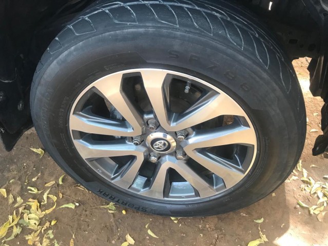 Venda LAND CRUISER VX, FULL. ACTU. 2021