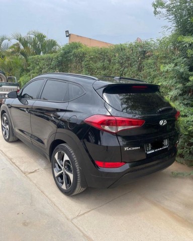 Venda HYUNDAI TUCSON semi novo Lcr