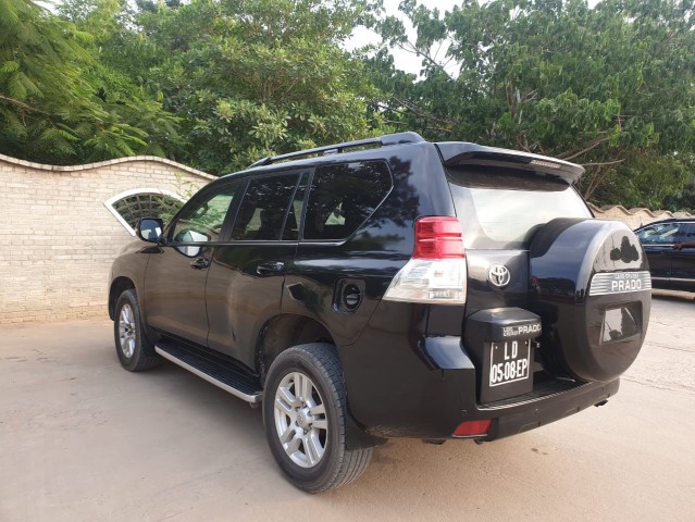 Venda TOYOTA PRADO TXL black lír