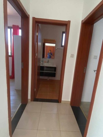 Venda Vivenda T3 +1 condomínio acácias flh