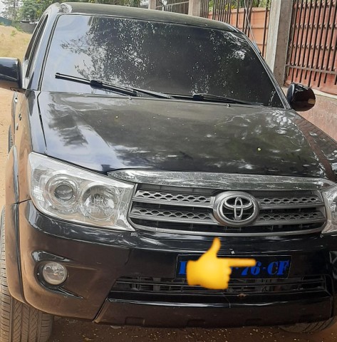 Venda TOYOTA FORTUNER C Ângstny