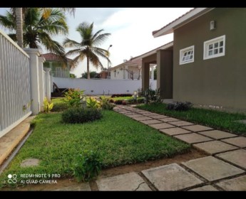 A venda Vivenda V3 com Ginásio e Piscina em Talatona, condomínio Maravilha