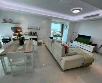 A venda Apartamento T2 mobilado no condomínio Horizonte, Morro Bento*