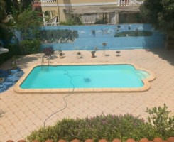 A venda Vivenda T4 mobilada, com piscina+anexo no Benfica, rua do BFA, após o...