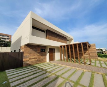A venda Luxuosa Vivenda V4 Duplex, nova em Talatona, condomínio Malunga