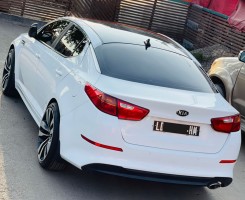A venda KIA K5 H with svld
