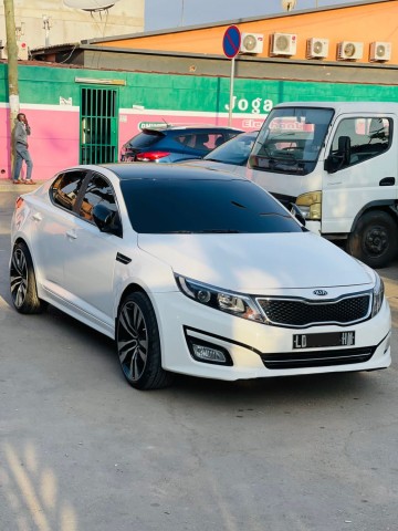 Venda KIA K5 H with svld