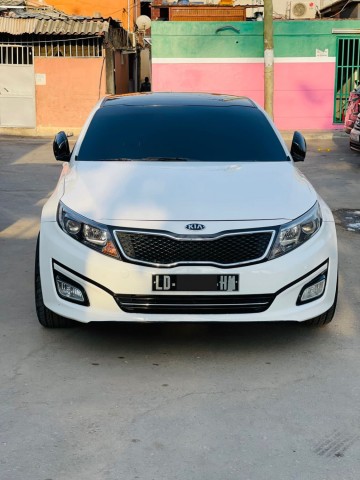 Venda KIA K5 H with svld