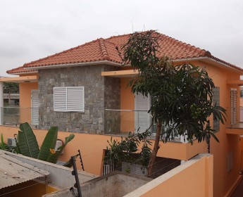 A venda Moradia V4, Talatona mplcrp