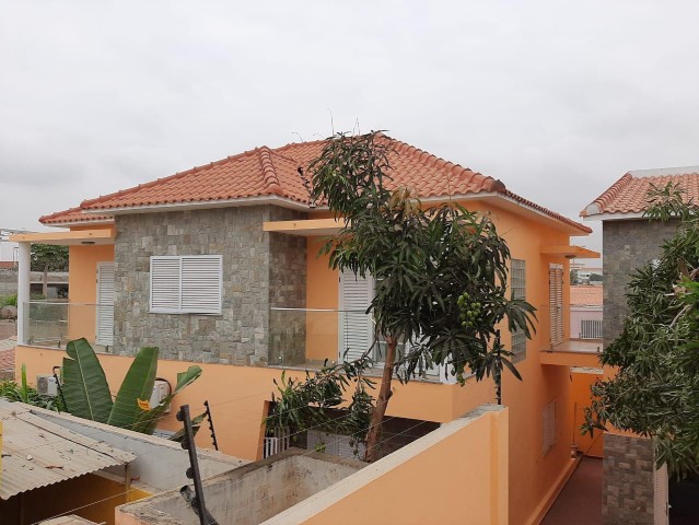 Venda Moradia V4, Talatona mplcrp