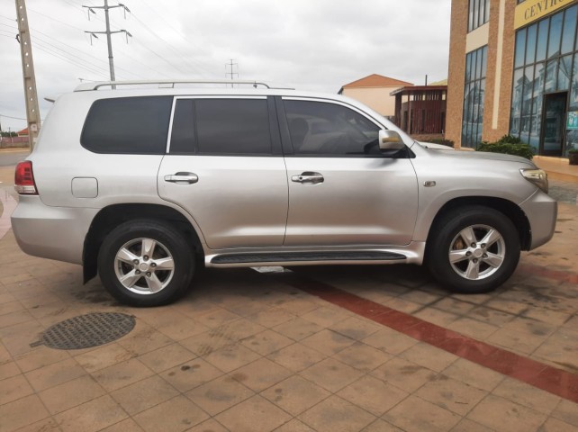 Venda Land Cruiser Gxr biturbo mren