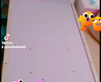 A venda Mobília feminina completa para o quarto