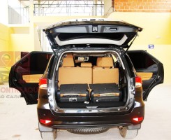 A venda Toyota Fortuner H yld