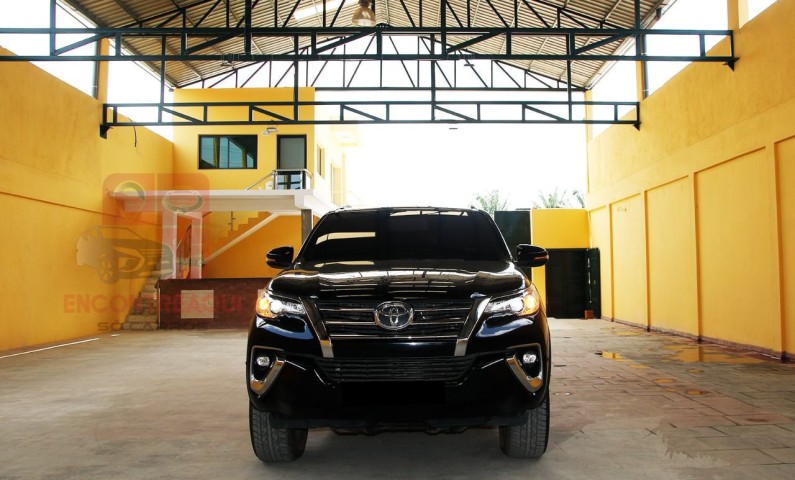 Venda Toyota Fortuner H yld