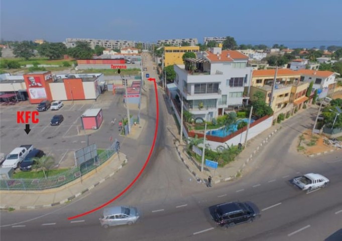 Venda Terreno de 4 hectares na primeira linha da Avenida 21 de Janeiro, Morro Bento, ligado ao KFC*