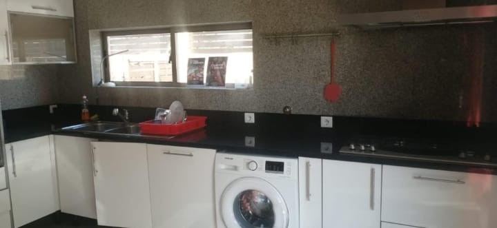 Venda Vivenda V5 Duplex na Praia do Bispo, condomínio SODIMO*