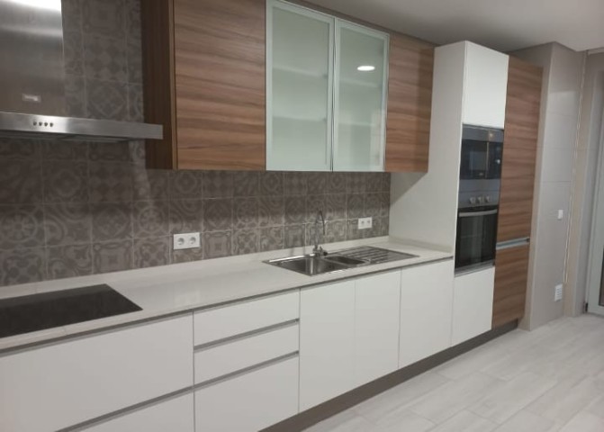 Venda Apartamento T2 de Alto padrão na Cidade (Luanda) próximo a Cidadela Desportiva