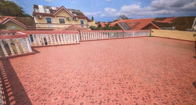 Venda Residencial com 7 Casas todas mobiladas no Patriota, zona nobre, dois minutos para estrada principal*