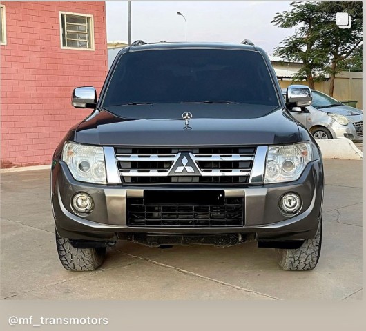 Venda MITSUBISHI PAJERO F Limpo Emnl