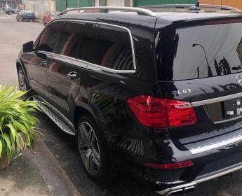 A venda Mercedes I GL 63 Grmn
