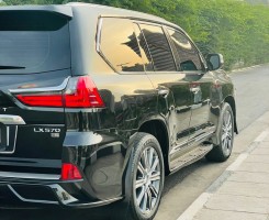 A venda LEXUS LX570 SuperSport Grmn