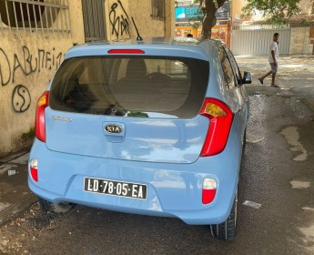 A venda Kia Picanto E blue limpo chfmqna prnt