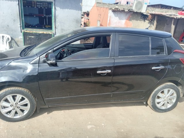 Venda Toyota Yaris G clga