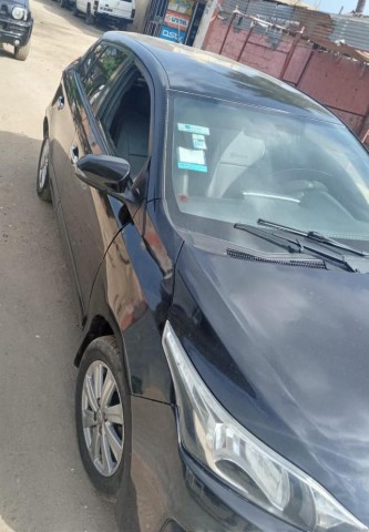 Venda Toyota Yaris G clga