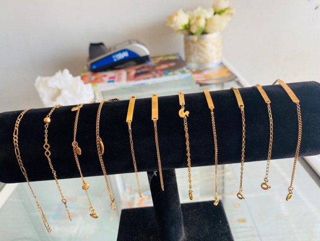 Venda Artigos de ouro português 18 k