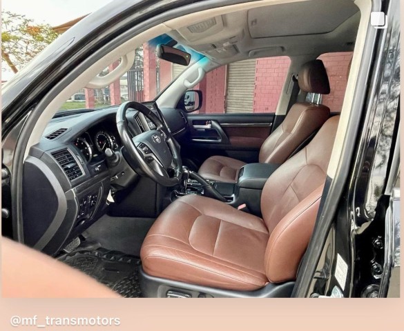 Venda Toyota Land Cruiser VX-S H V8 Emnl