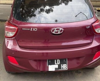A venda Hyundai Grand i10 1.2 H prnt