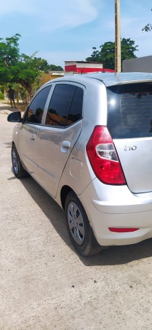 Venda HYUNDAI I10 1.2