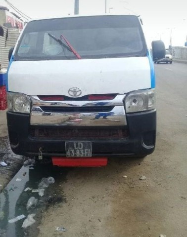 Venda Hiace Quadradinho