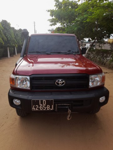 Venda Toyota Land Cruiser máquina yld prnt