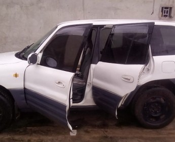 A venda Carro Rav 4 Familiar