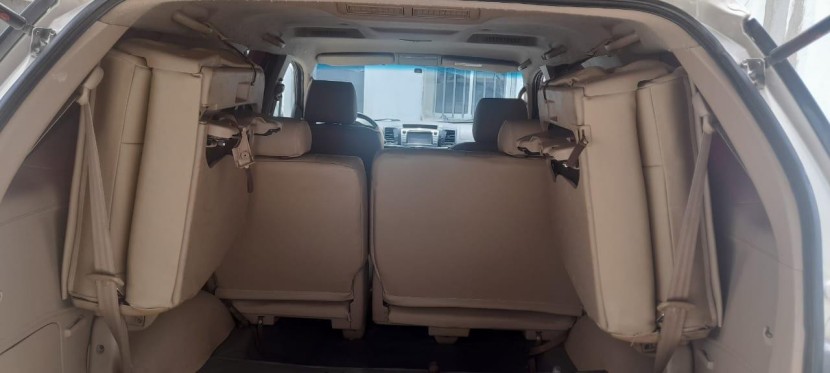 Venda Toyota Fortuner automático prnt blck
