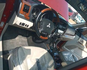 A venda Mitsubishi pajero impecavèl