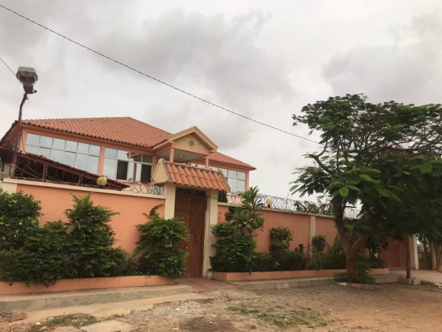 Venda Vivenda - V7