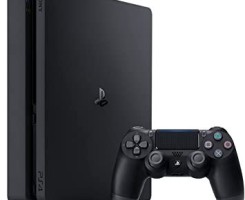 A venda Vendo Uma PlayStation 4