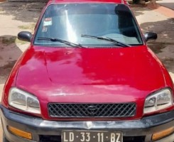 A venda RAV4 FAMILIAR