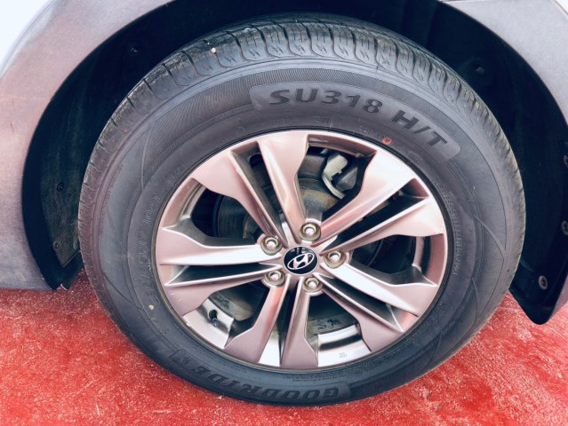 Venda Hyundai Santa Fé semi novo Edrd