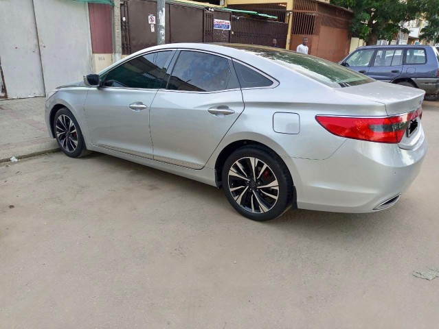Venda Hyundai Azera H limpo Grmn