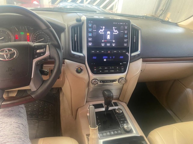Venda Land Cruiser VX-S diesel imchpp prnt