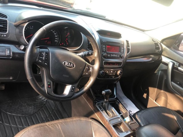 Venda Kia Sorento G limpo mren